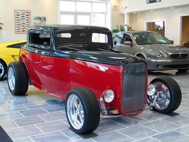 1932 Ford Coupe Hi-Boy _.jpg