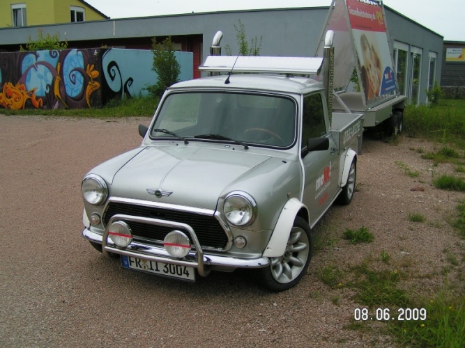 MINI.TRUCK.jpg