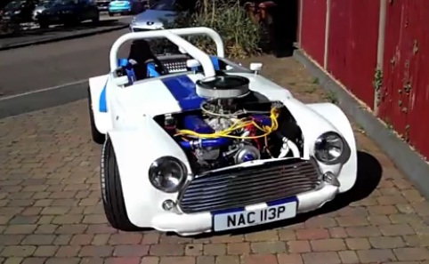 V8_roadster.jpg