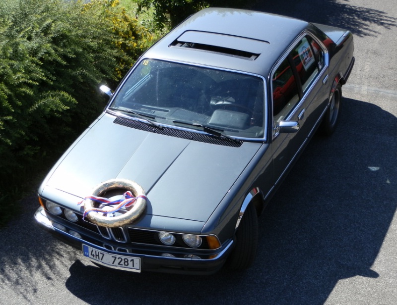 bmw 728i.jpg