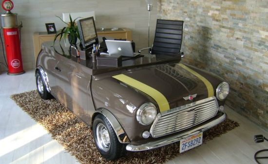 Mini-Cooper-desk-table.jpg