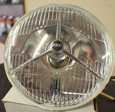 P700-Headlamp-e1412157833398.jpg (212.53 KiB) Zobrazeno 12917 krát P700-Headlamp-e1412157833398.jpg