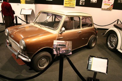 124498633_50af686f5b_z.jpg (89.48 KiB) Zobrazeno 10963 krát 124498633_50af686f5b_z.jpg