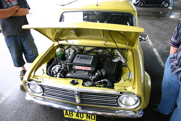 68993953-M.jpg