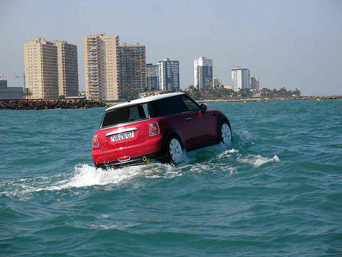 mini-cooper-on-the-water.jpg